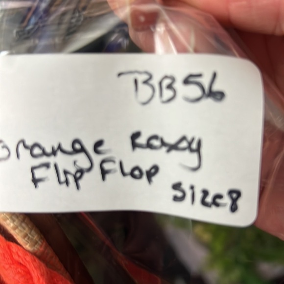 Roxy orange flip flops - Picture 4 of 4